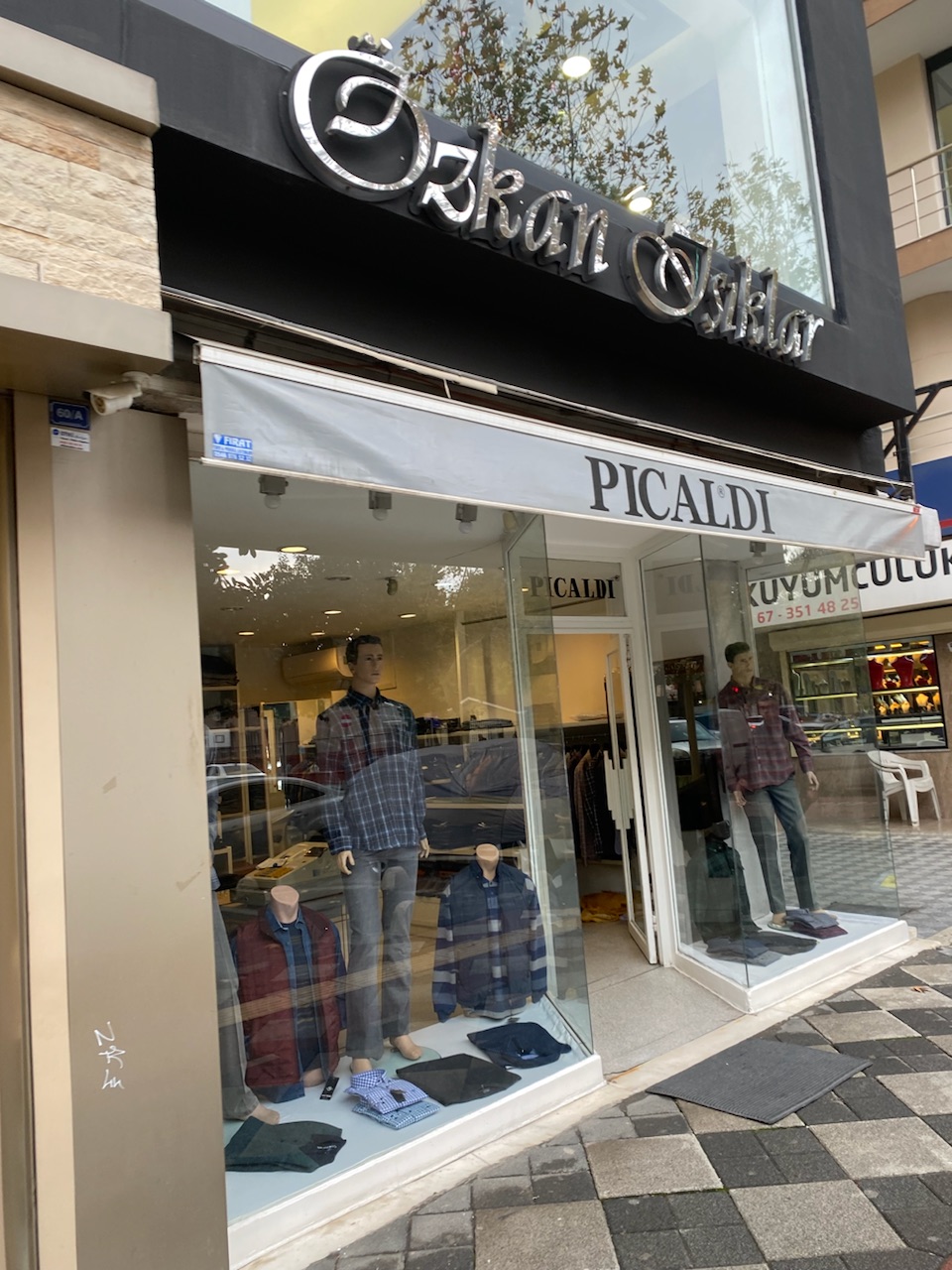 Kuaför Özkan Işıklar