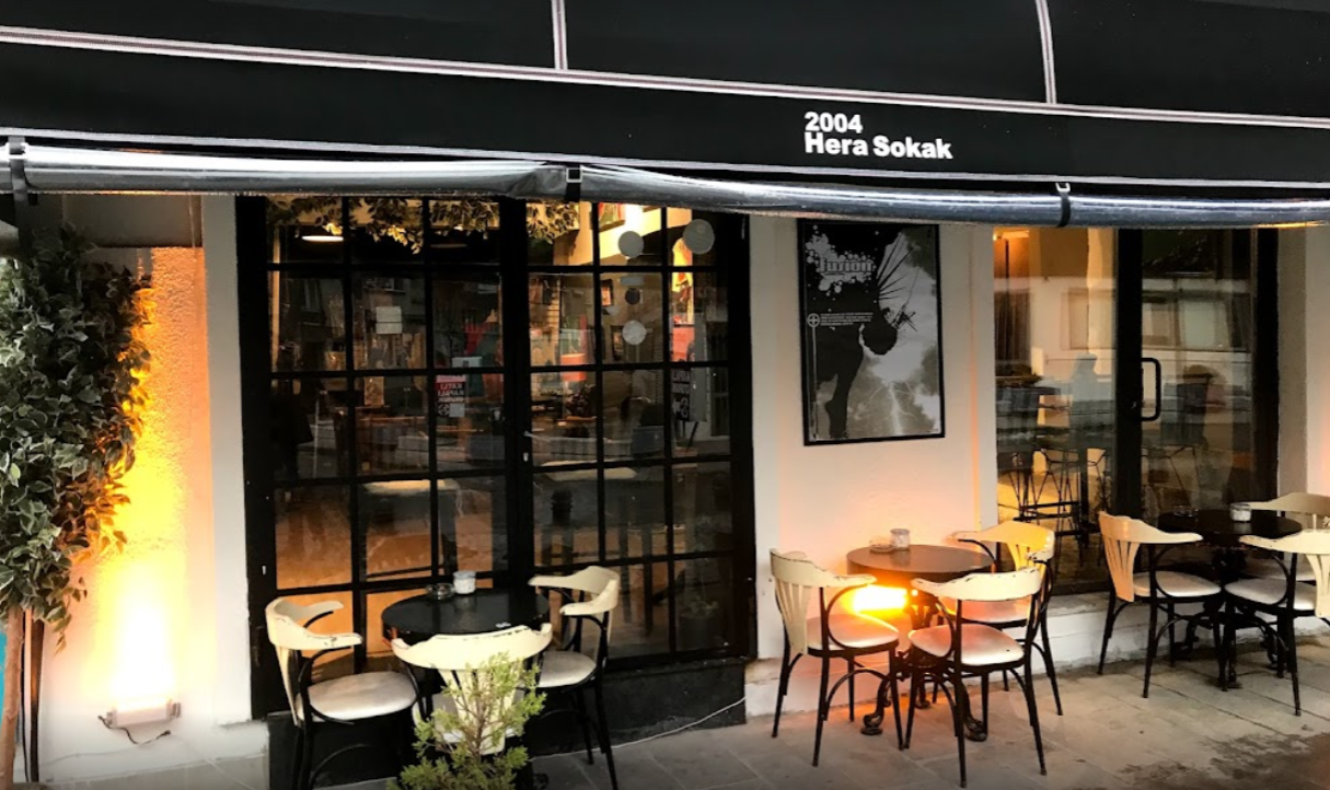 Hera Sokak