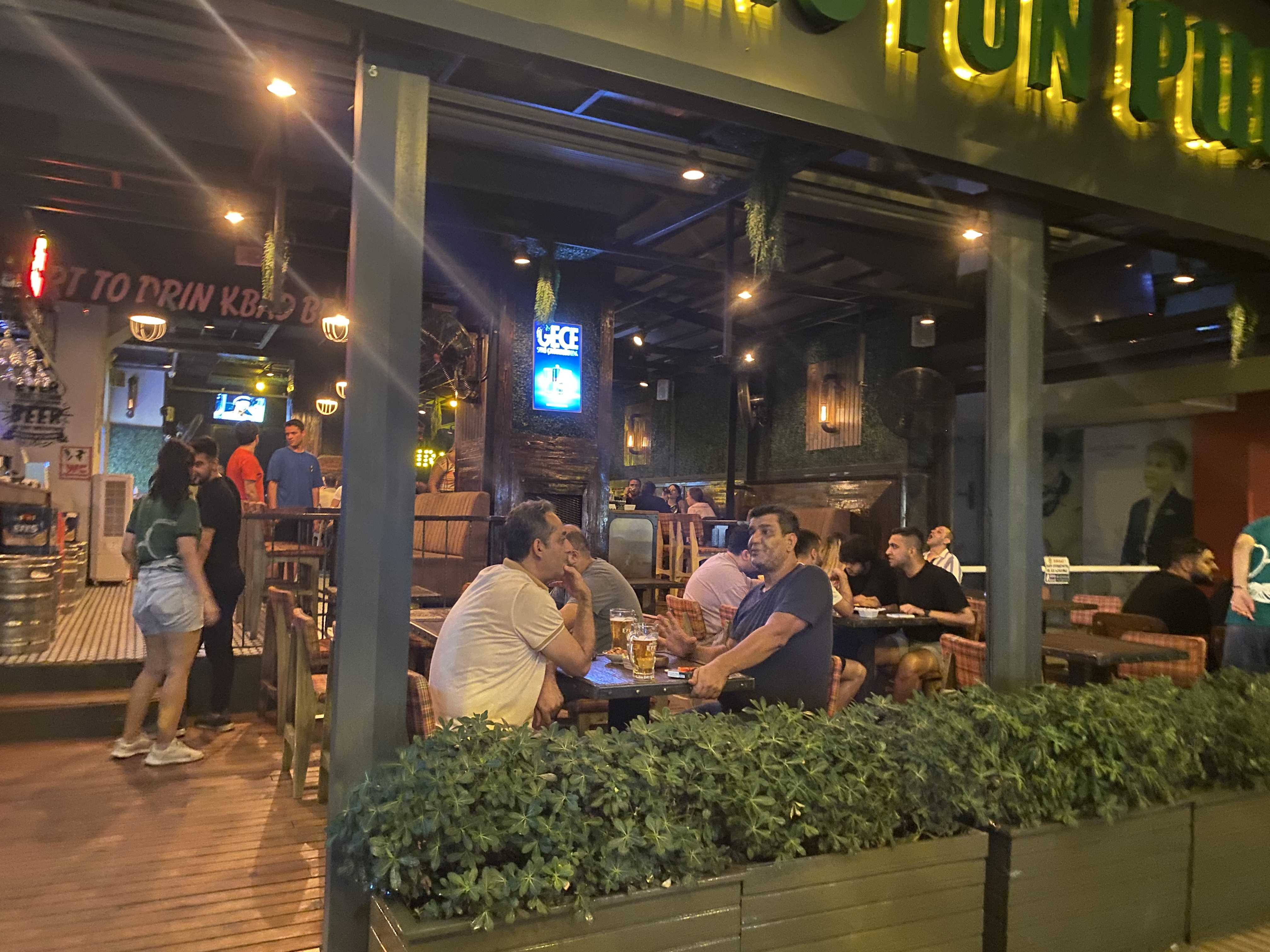 Sir Winston Pub
