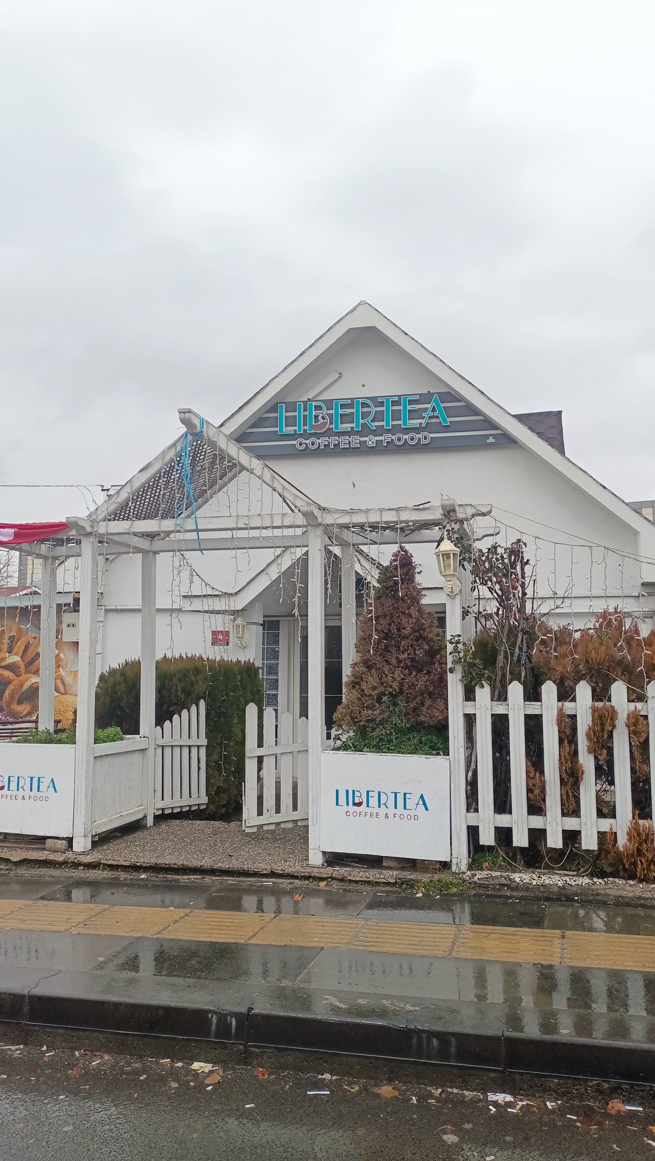 Libertea Coffee & Food