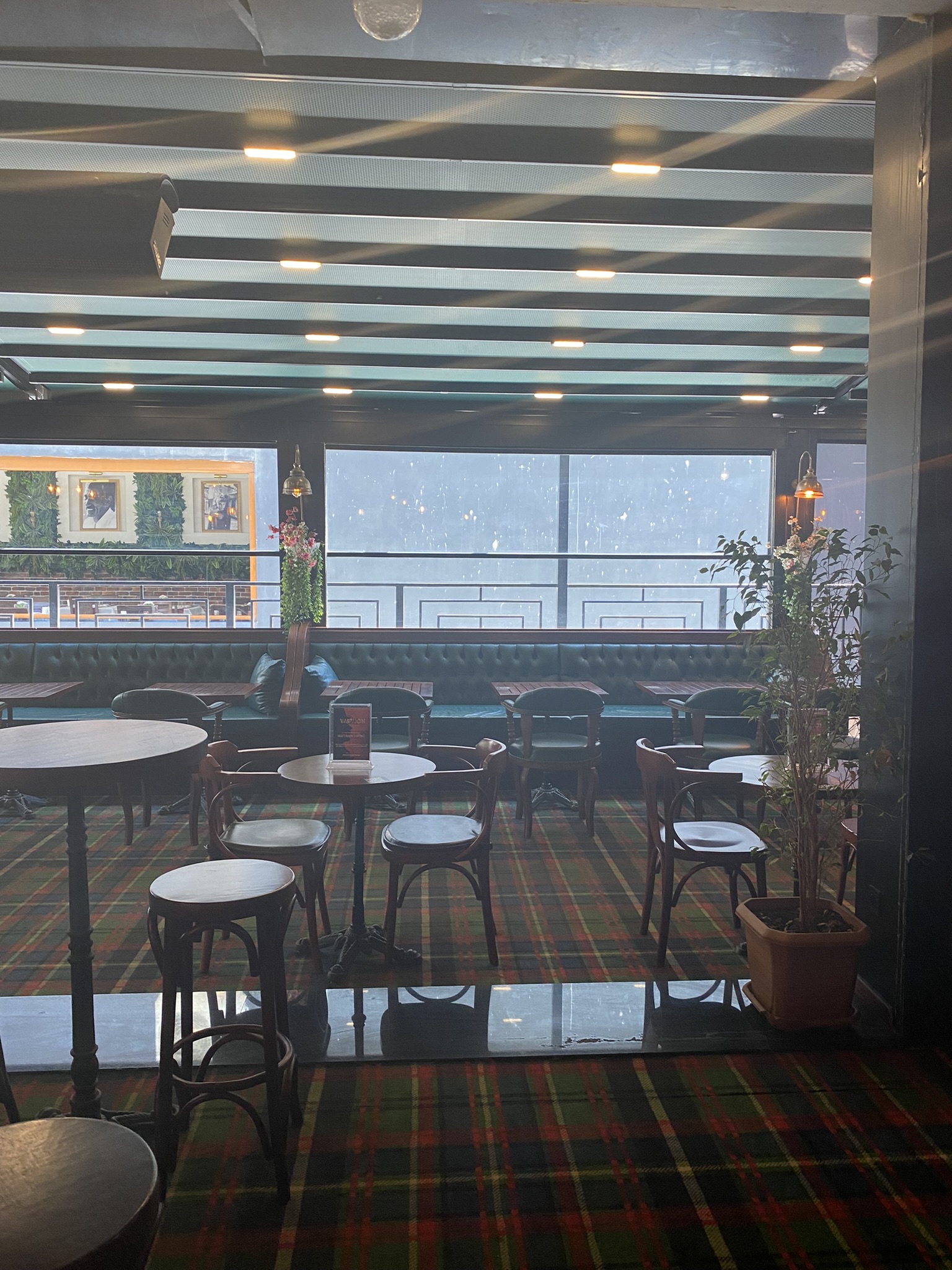 The Sherlock Holmes Lounge Bar & Restoran