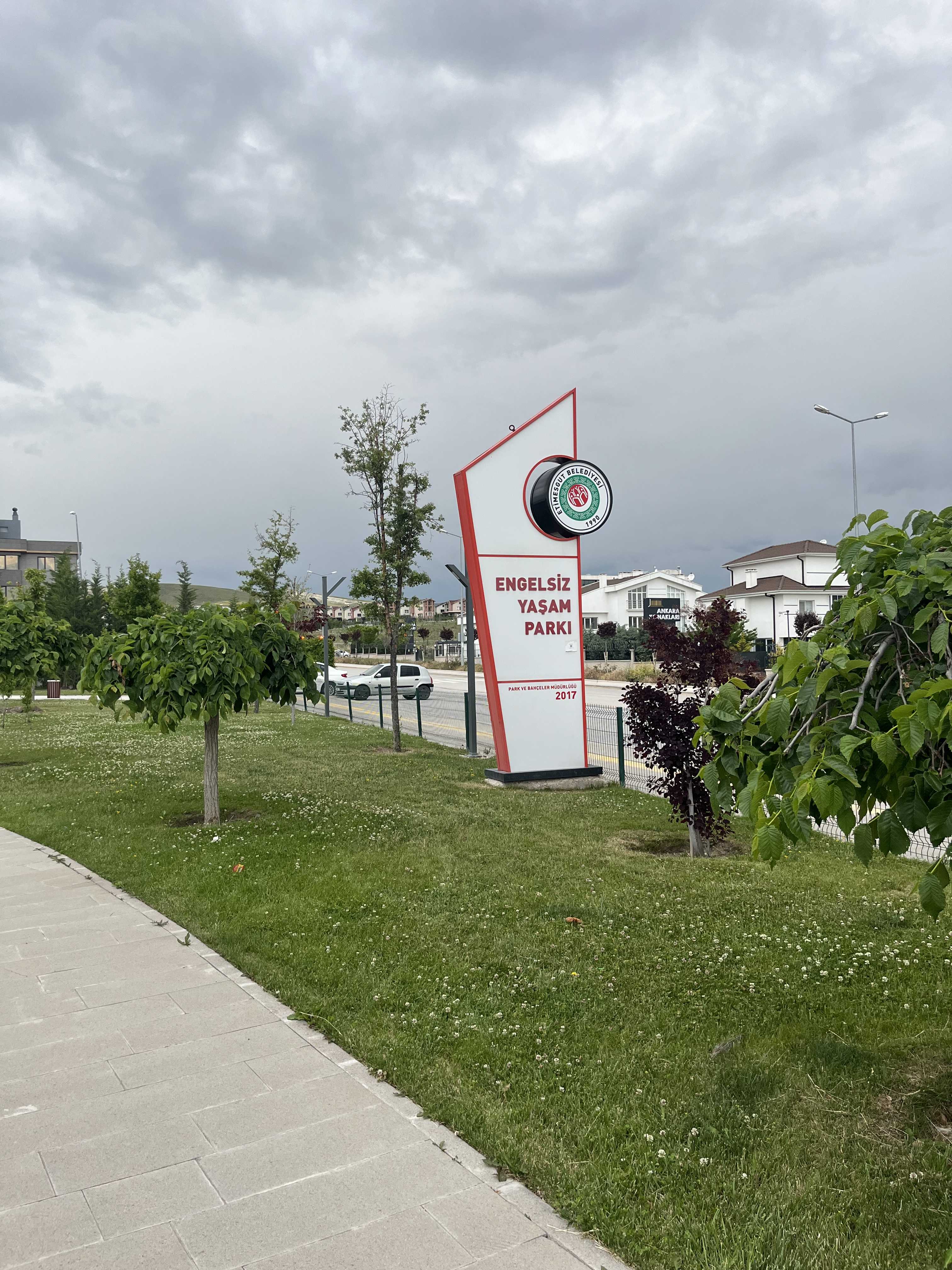 Engelsiz Yaşam Parkı