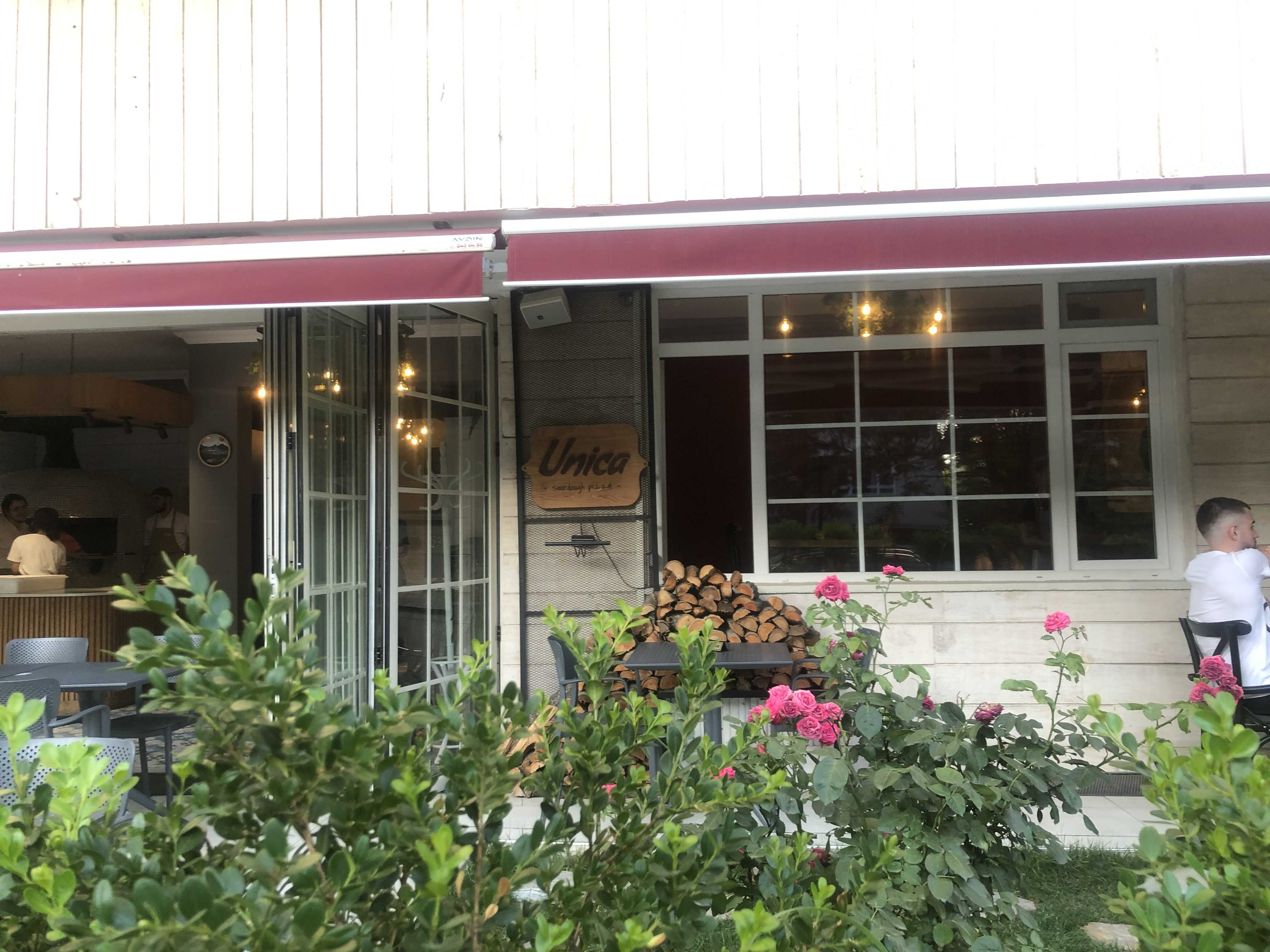 Unica Sourdough Pizza