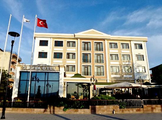 BÜYÜK TRUVA OTELİ