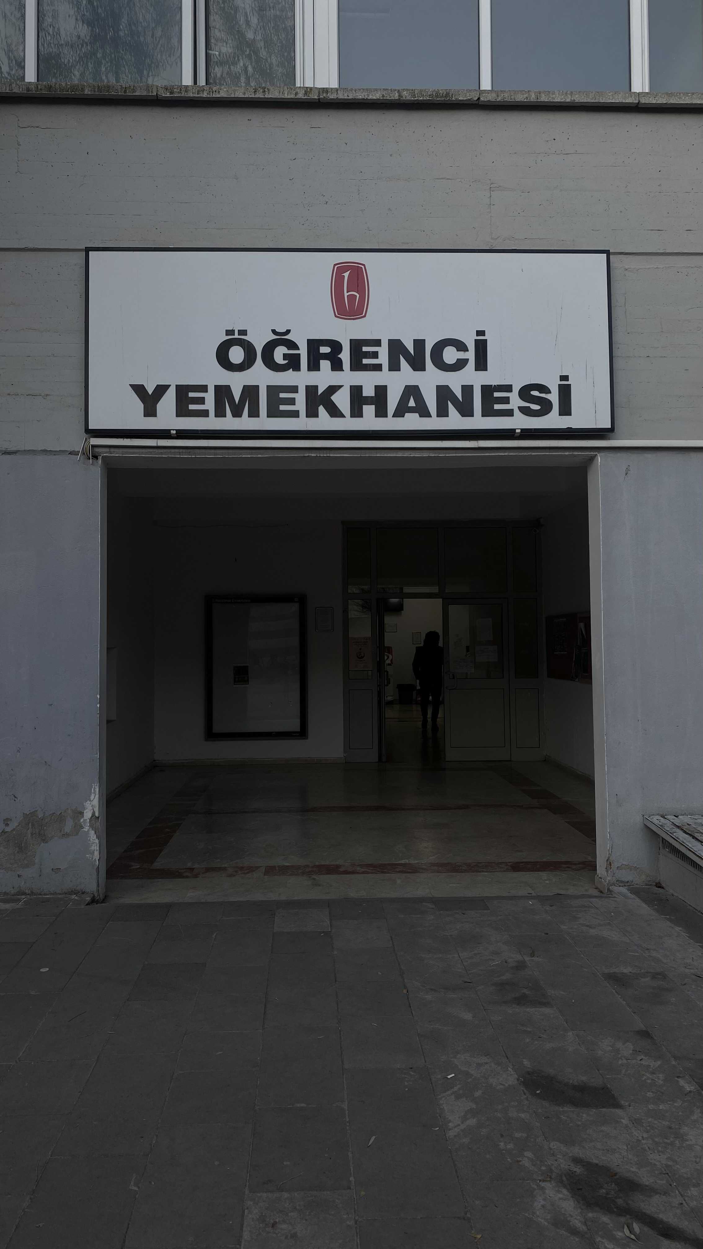 Hacettepe Üniversitesi Öğrenci Yemekhanesi